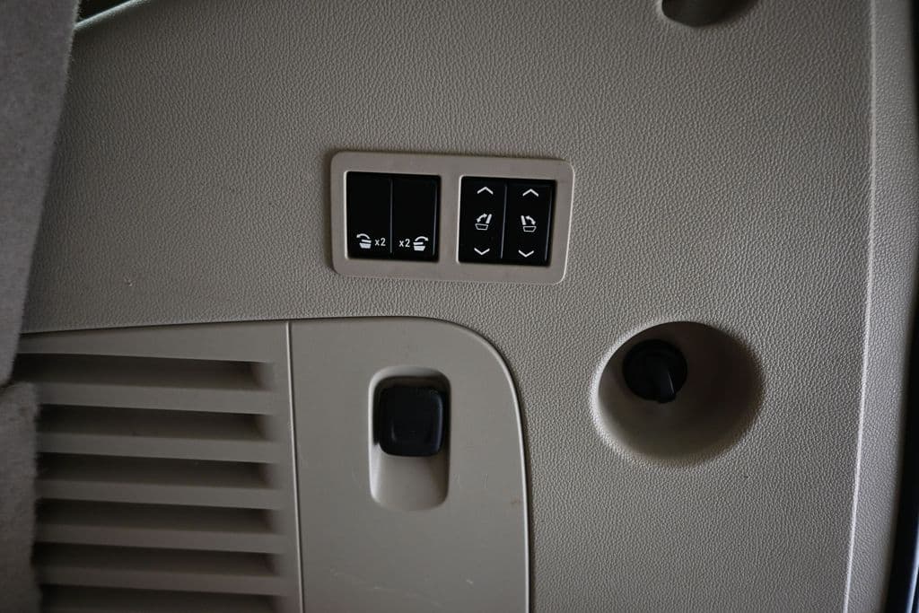 2018 GMC Yukon Denali, photo 59 of 73