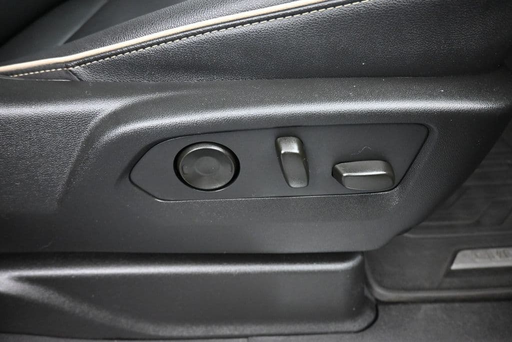 2022 GMC Yukon XL SLT, photo 62 of 81