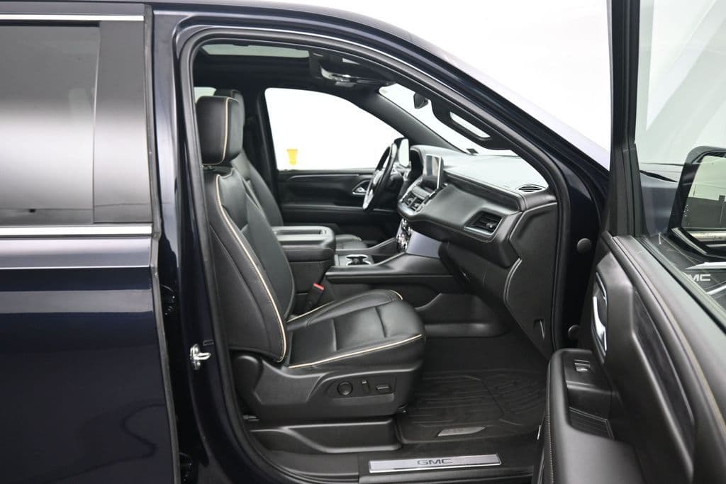 2022 GMC Yukon XL SLT, photo 61 of 81