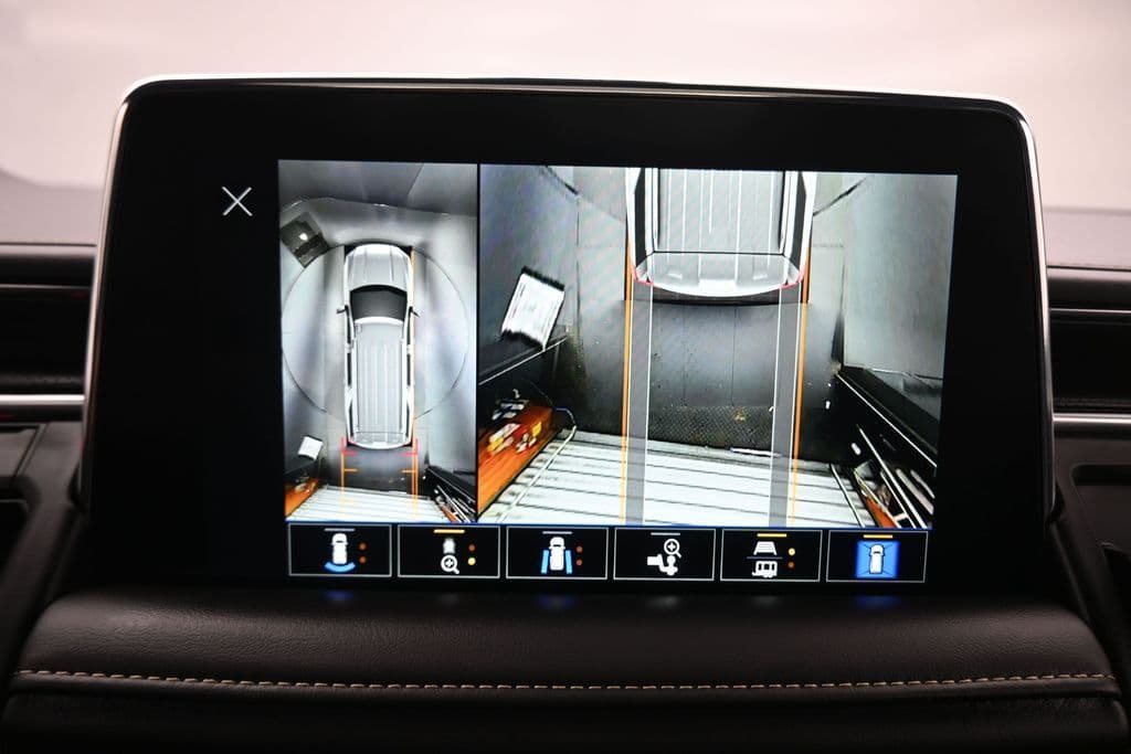 2022 GMC Yukon XL SLT, photo 21 of 81