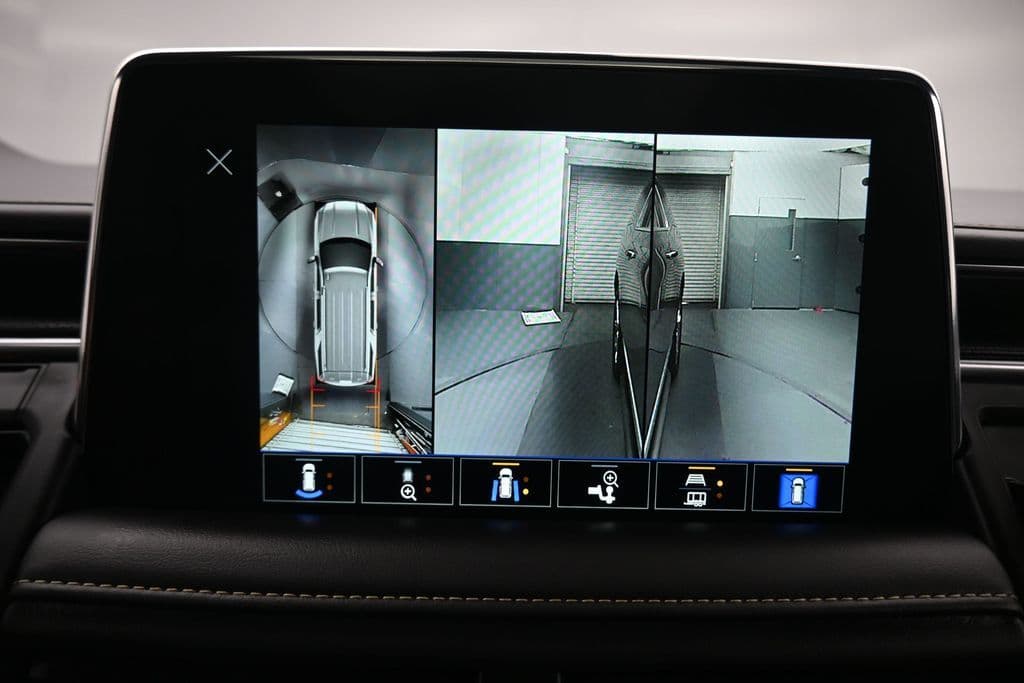 2022 GMC Yukon XL SLT, photo 24 of 81