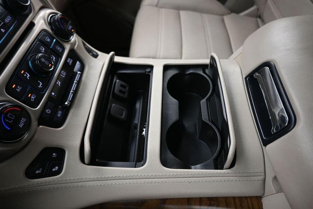 2019 GMC Yukon XL Denali, photo 24 of 74