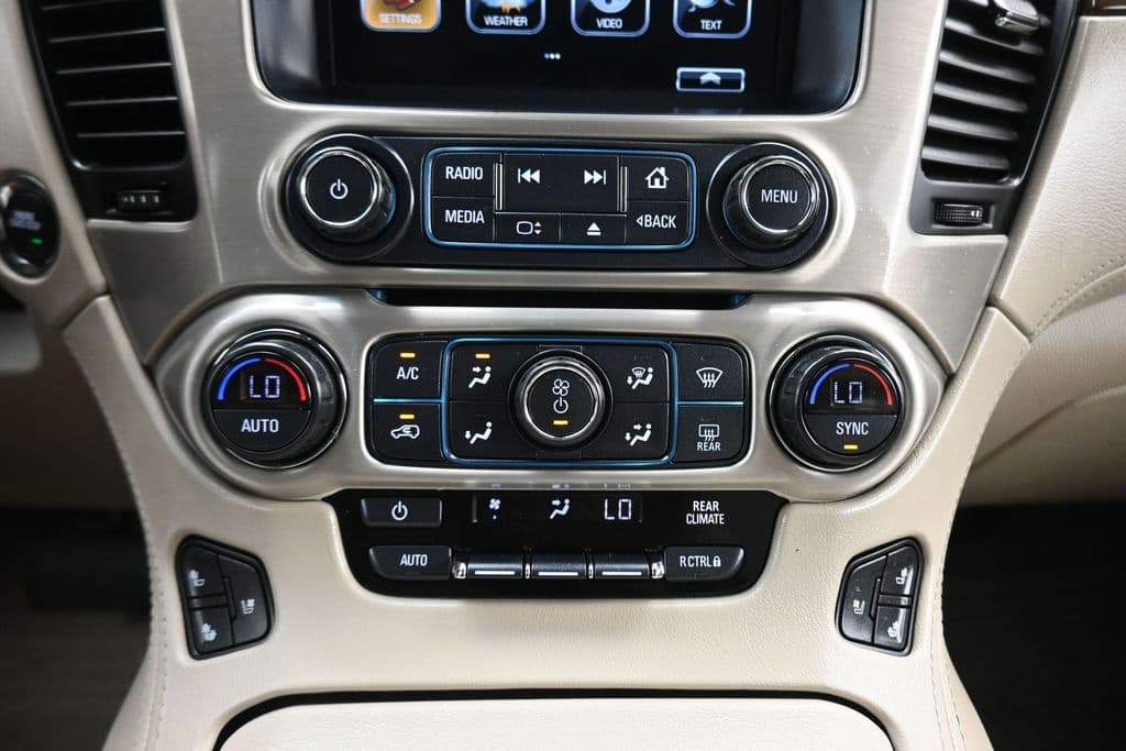 2019 GMC Yukon XL Denali, photo 22 of 74