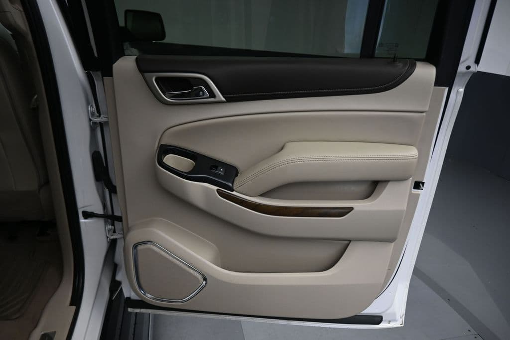 2019 GMC Yukon XL Denali, photo 45 of 74