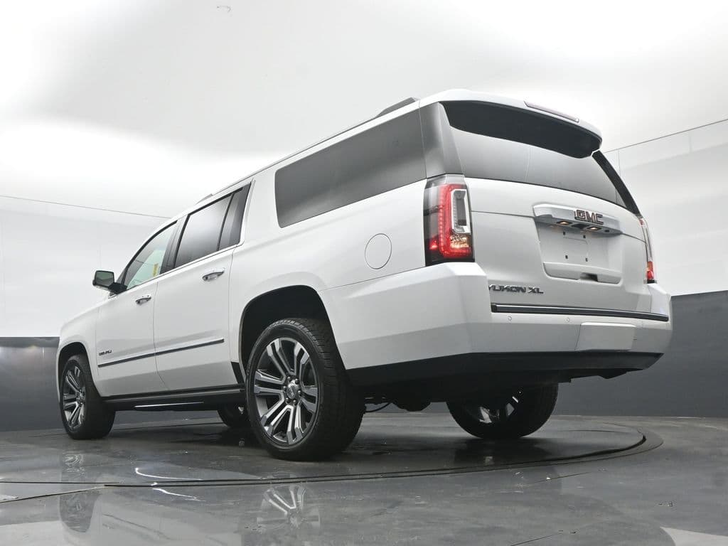 2019 GMC Yukon XL Denali, photo 69 of 74