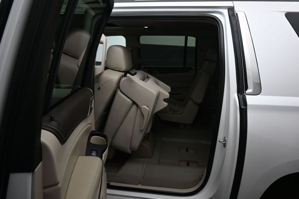 2019 GMC Yukon XL Denali, photo 37 of 74