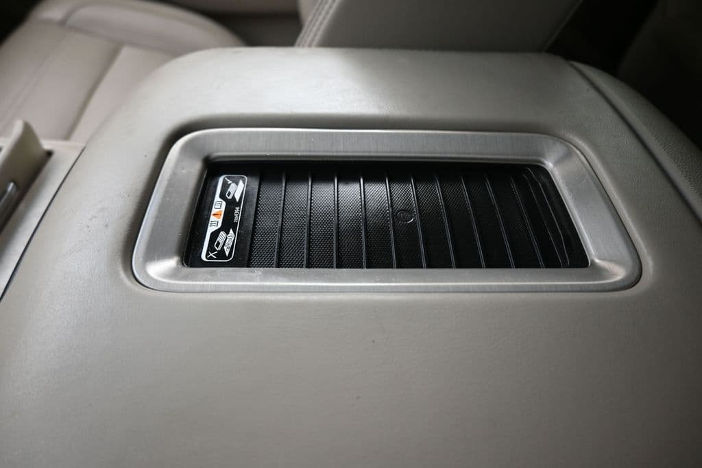 2019 GMC Yukon XL Denali, photo 24 of 74