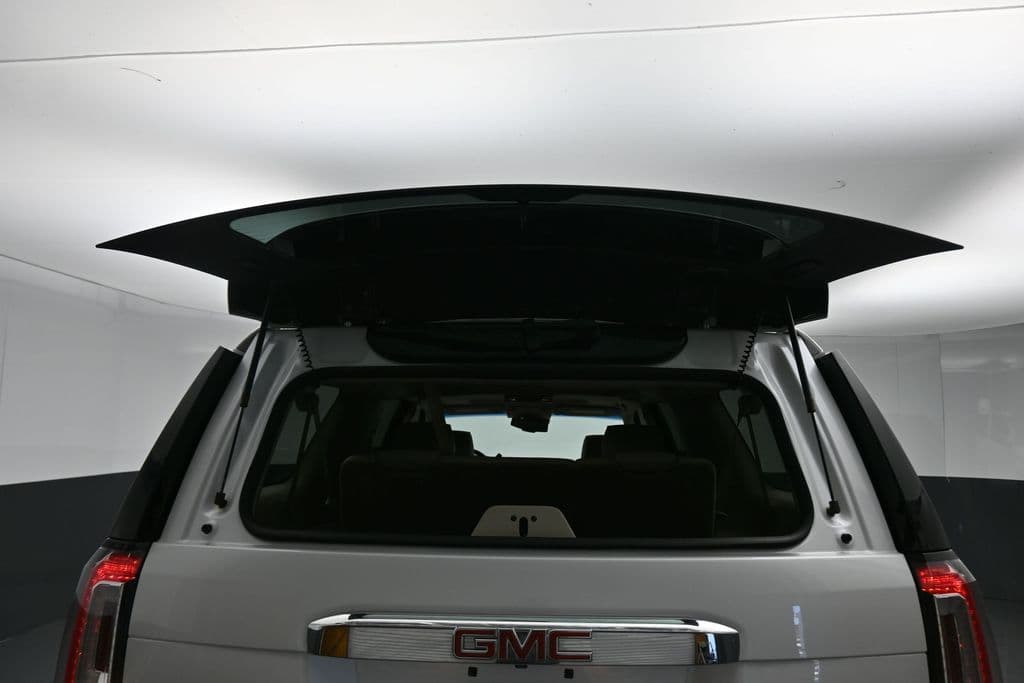 2019 GMC Yukon XL Denali, photo 57 of 74