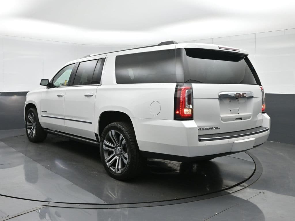 2019 GMC Yukon XL Denali, photo 5 of 74