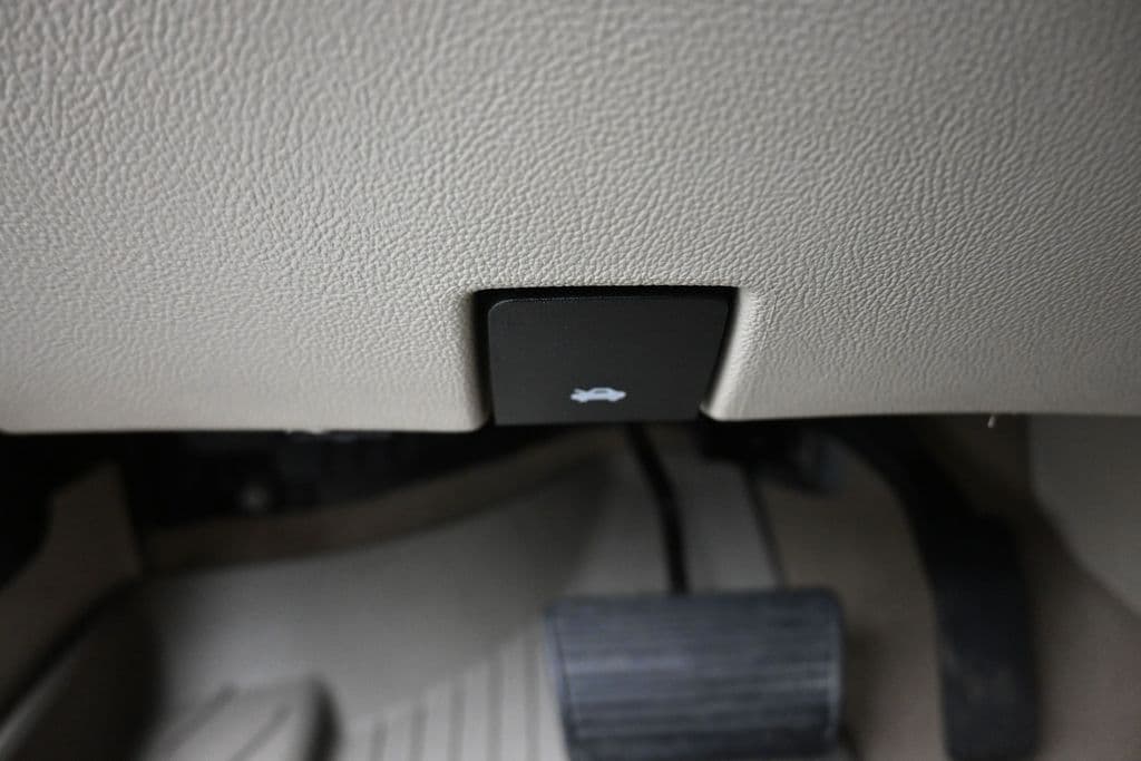2019 GMC Yukon XL Denali, photo 29 of 74