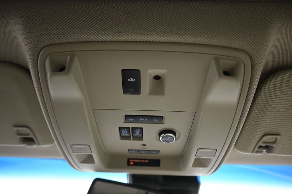 2019 GMC Yukon XL Denali, photo 26 of 74