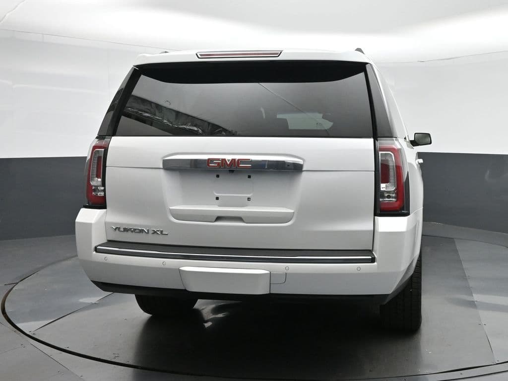 2019 GMC Yukon XL Denali, photo 6 of 74