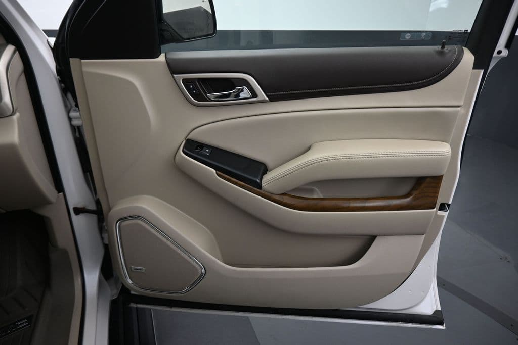 2019 GMC Yukon XL Denali, photo 52 of 74