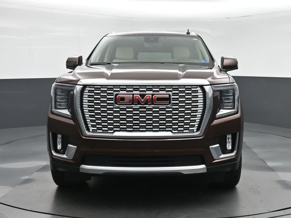 2023 GMC Yukon XL Denali, photo 2 of 80