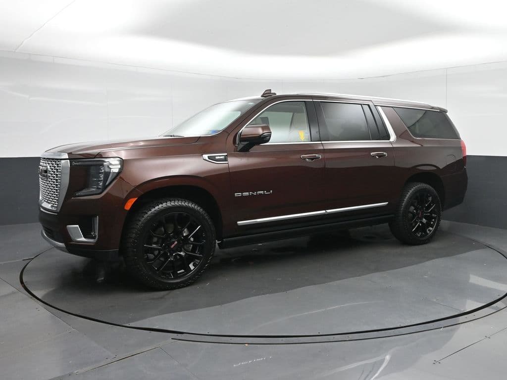 2023 GMC Yukon XL Denali, photo 3 of 80