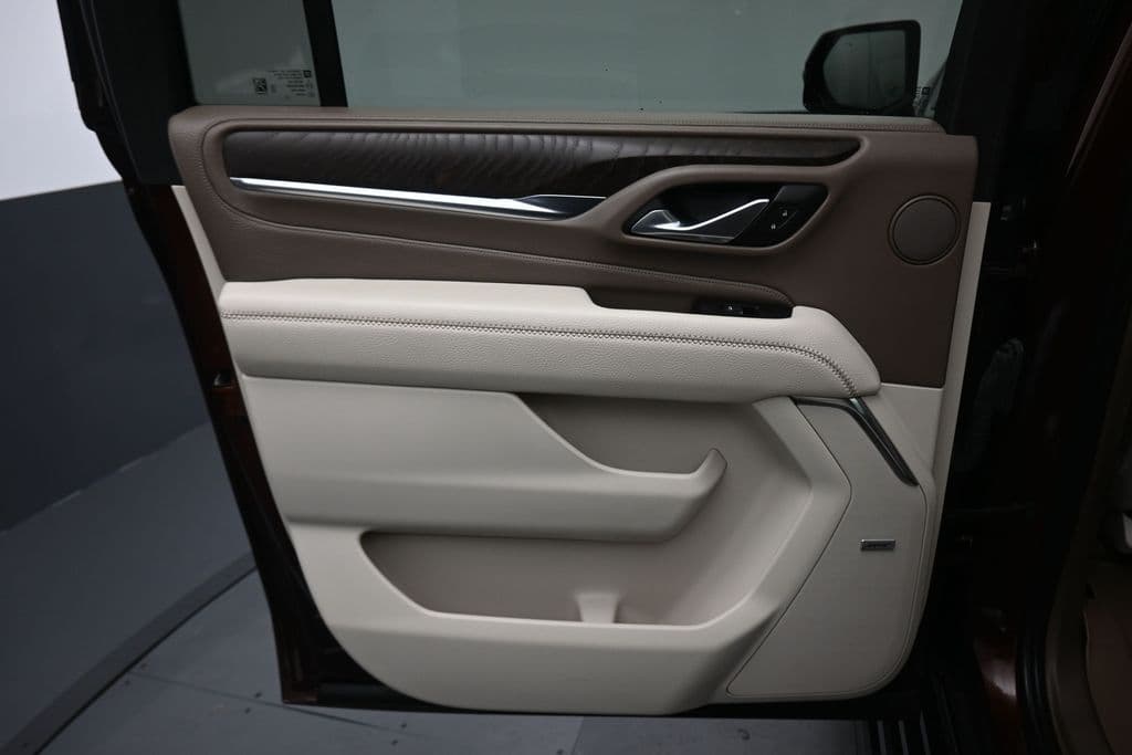 2023 GMC Yukon XL Denali, photo 36 of 80