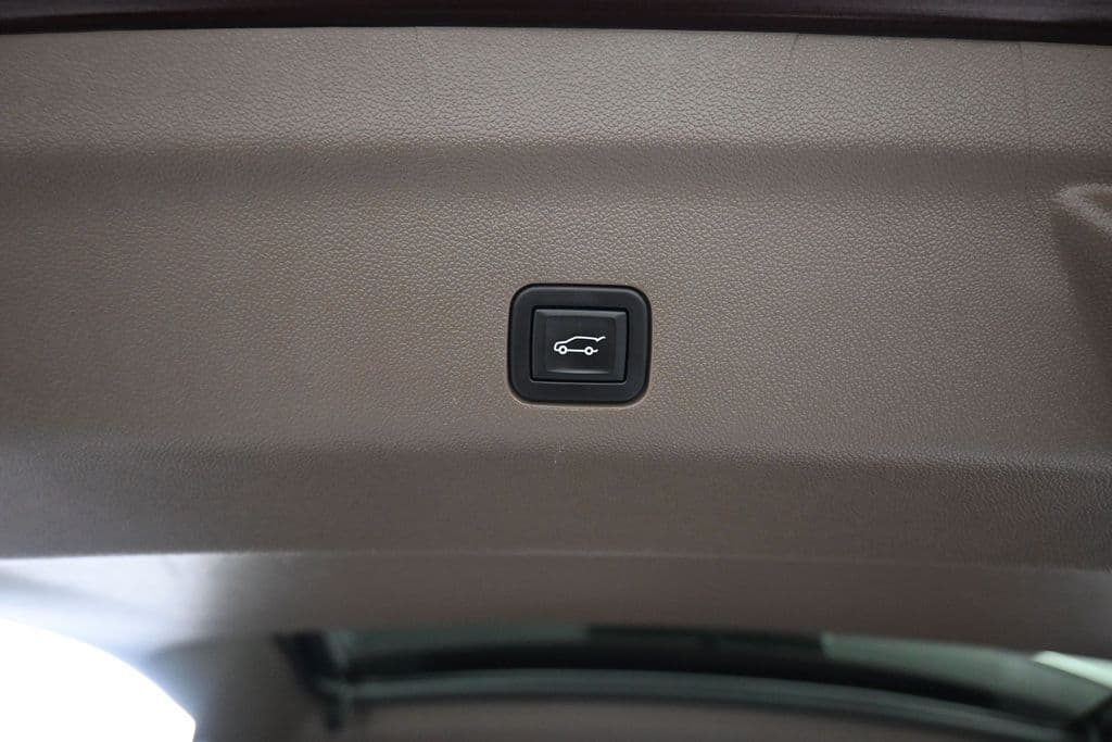 2023 GMC Yukon XL Denali, photo 65 of 80