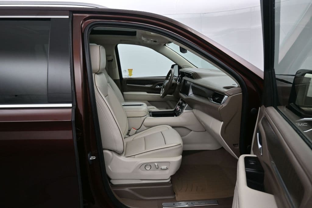 2023 GMC Yukon XL Denali, photo 60 of 80