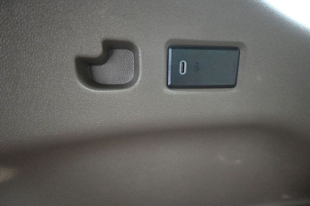 2023 GMC Yukon XL Denali, photo 48 of 80