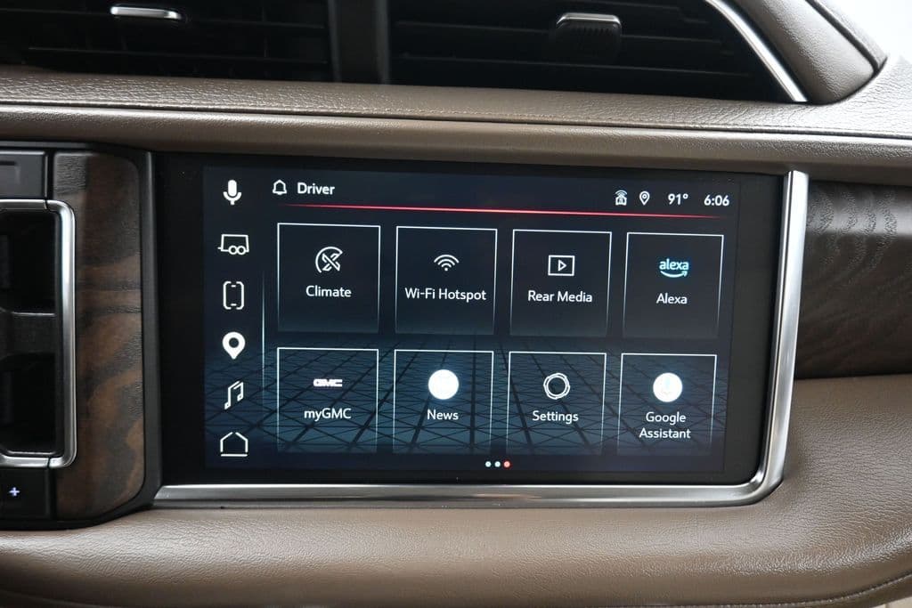 2023 GMC Yukon XL Denali, photo 18 of 80