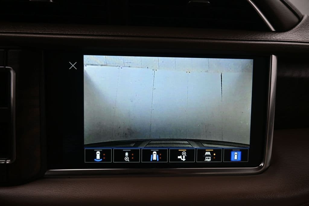 2023 GMC Yukon XL Denali, photo 26 of 80