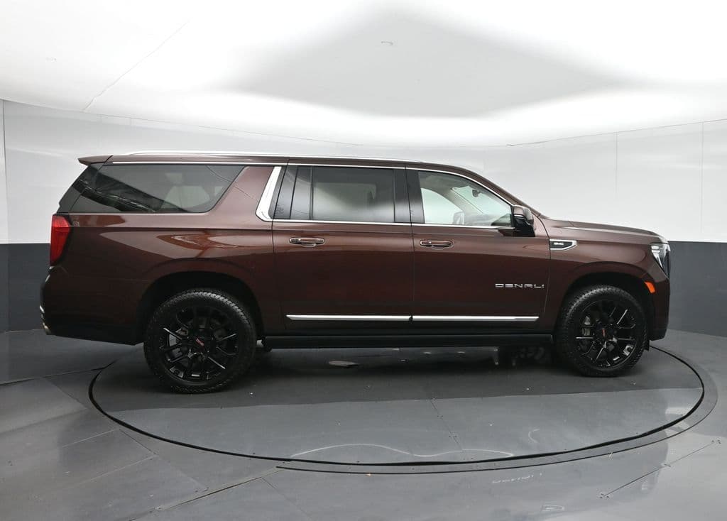 2023 GMC Yukon XL Denali, photo 8 of 80