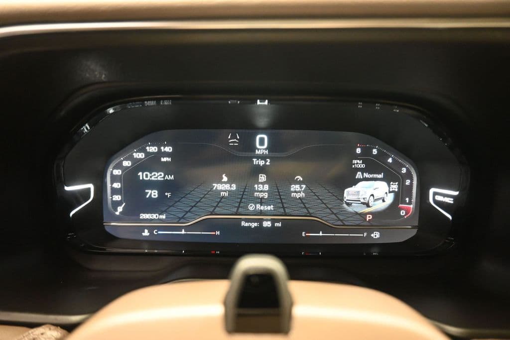 2023 GMC Yukon XL Denali, photo 16 of 83