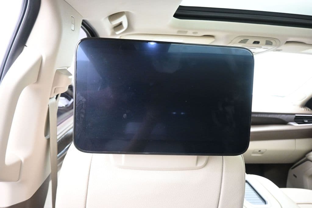 2023 GMC Yukon XL Denali, photo 39 of 83