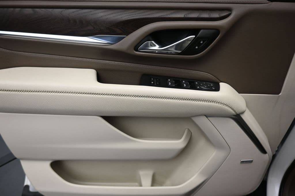 2023 GMC Yukon XL Denali, photo 10 of 83