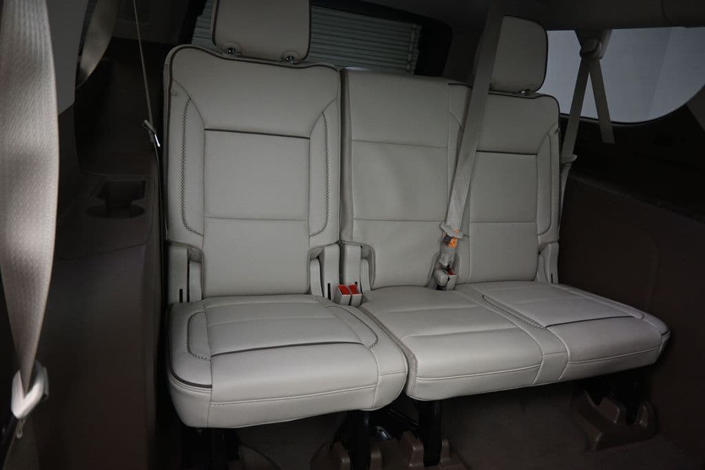2023 GMC Yukon XL Denali, photo 56 of 83