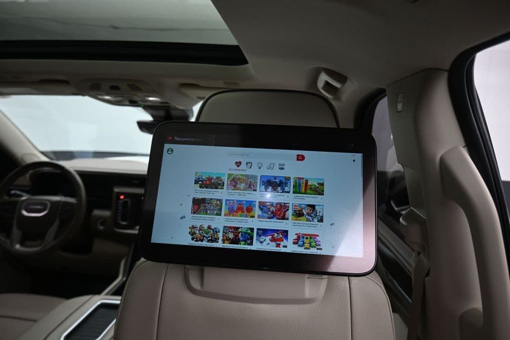 2023 GMC Yukon XL Denali, photo 54 of 83