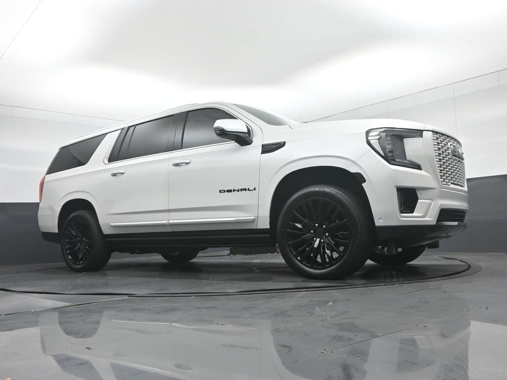 2023 GMC Yukon XL Denali, photo 76 of 83