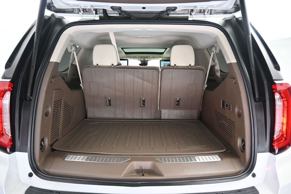 2023 GMC Yukon XL Denali, photo 67 of 83