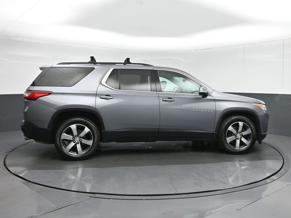 2020 Chevrolet Traverse 3LT, photo 8 of 75