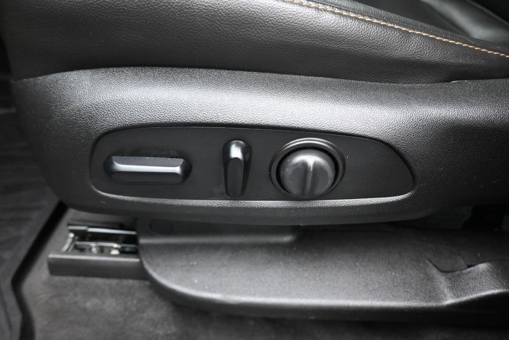 2020 Chevrolet Traverse 3LT, photo 14 of 75