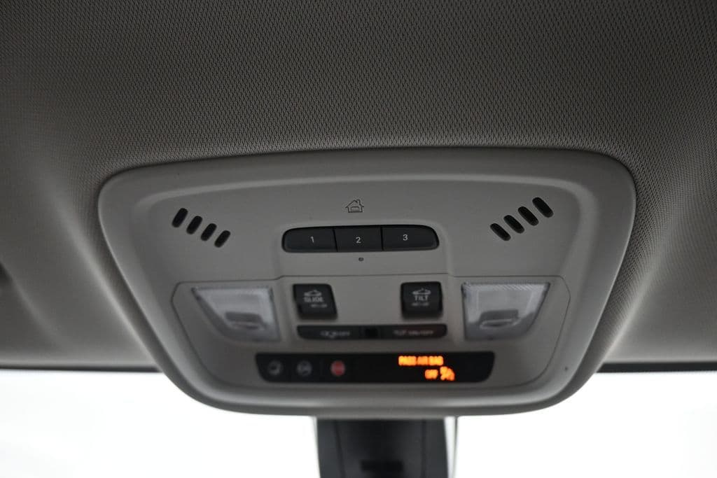 2020 Chevrolet Traverse 3LT, photo 30 of 75