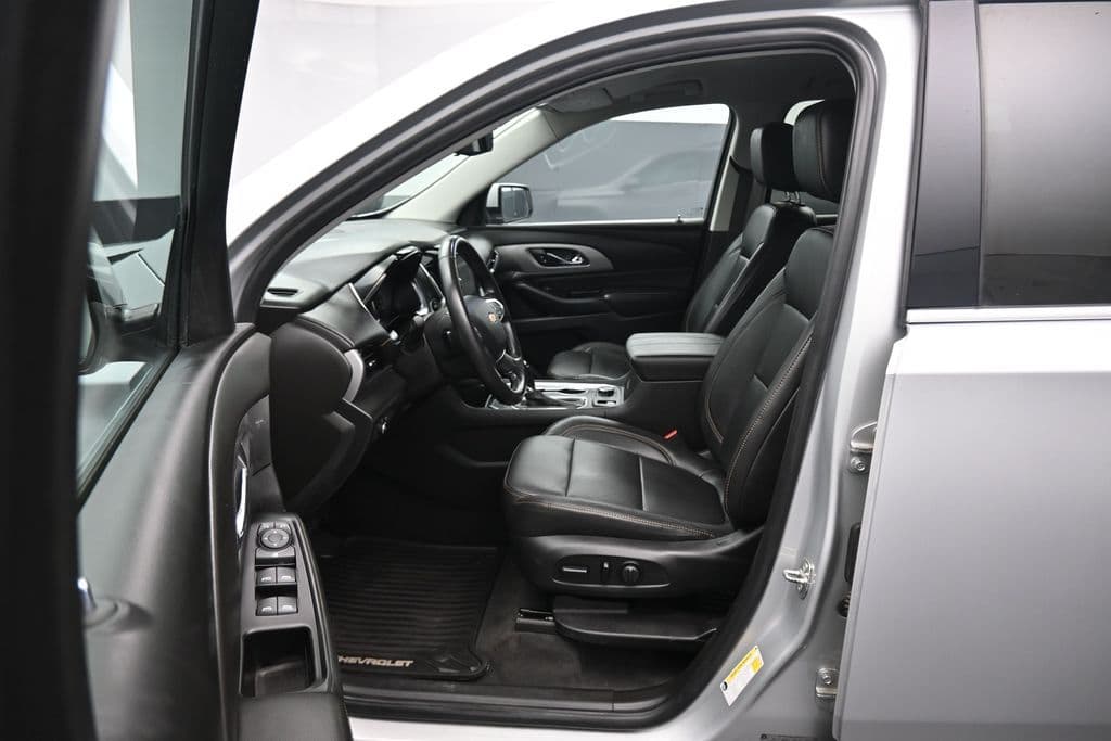 2019 Chevrolet Traverse 3LT, photo 13 of 71