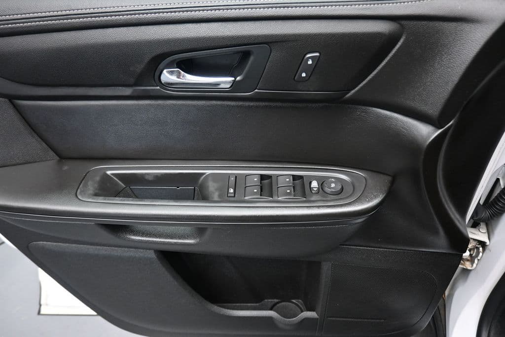 2017 Chevrolet Traverse LT 1LT, photo 10 of 66
