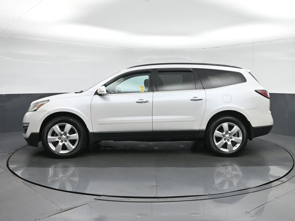 2017 Chevrolet Traverse LT 1LT, photo 4 of 66
