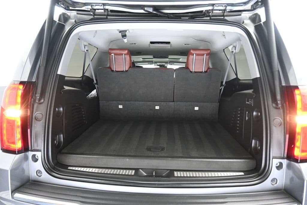 2019 Chevrolet Suburban Premier, photo 56 of 72