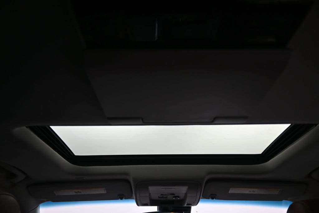 2019 Chevrolet Suburban Premier, photo 49 of 72