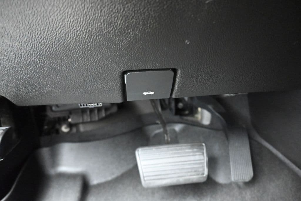2019 Chevrolet Suburban Premier, photo 27 of 72