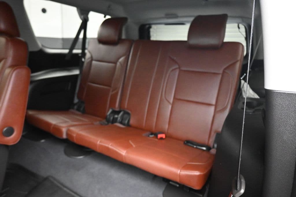 2019 Chevrolet Suburban Premier, photo 36 of 72