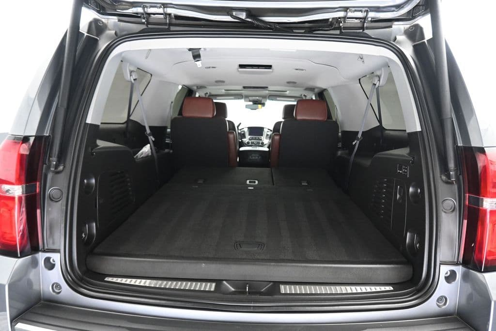 2019 Chevrolet Suburban Premier, photo 59 of 72