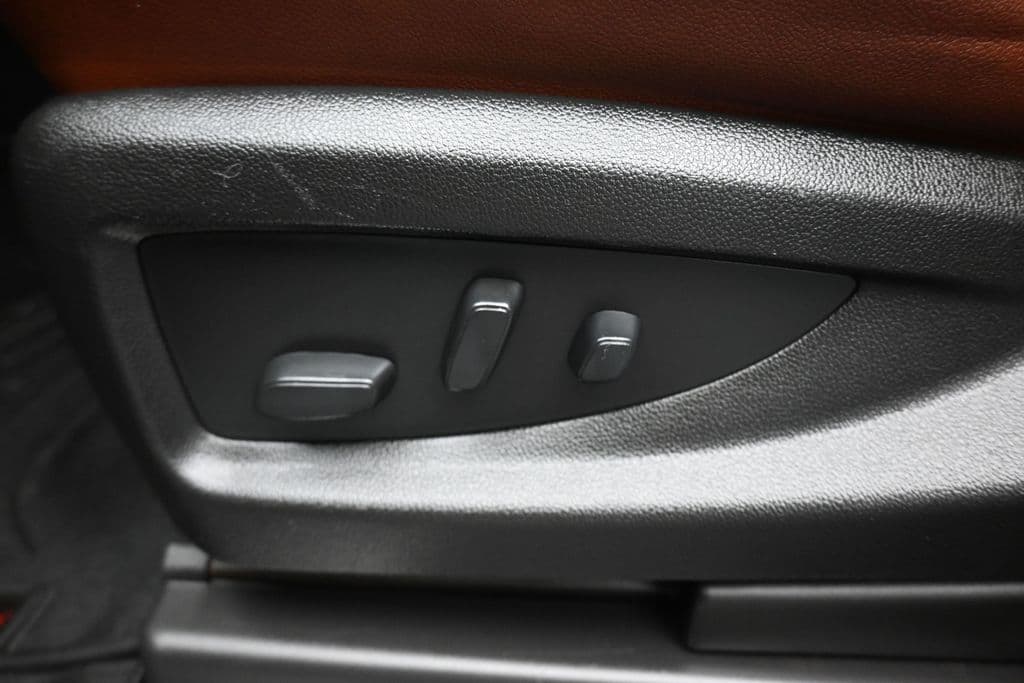 2019 Chevrolet Suburban Premier, photo 13 of 72