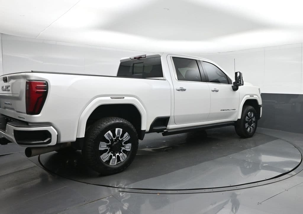 2024 GMC Sierra 2500HD Denali, photo 7 of 79