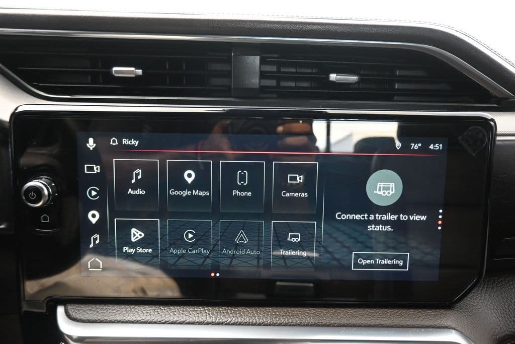 2024 GMC Sierra 2500HD Denali, photo 17 of 79