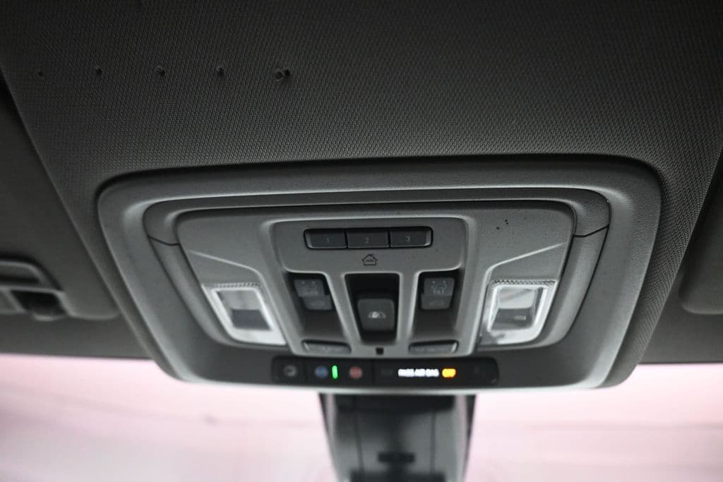 2023 GMC Sierra 2500HD Denali, photo 33 of 79