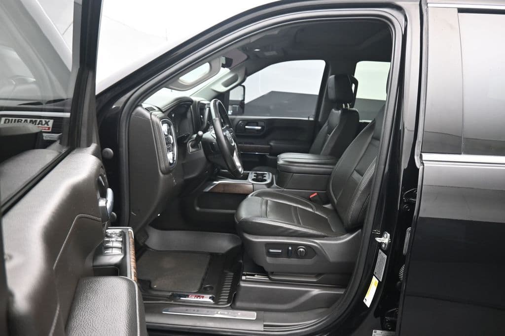 2023 GMC Sierra 2500HD Denali, photo 12 of 79