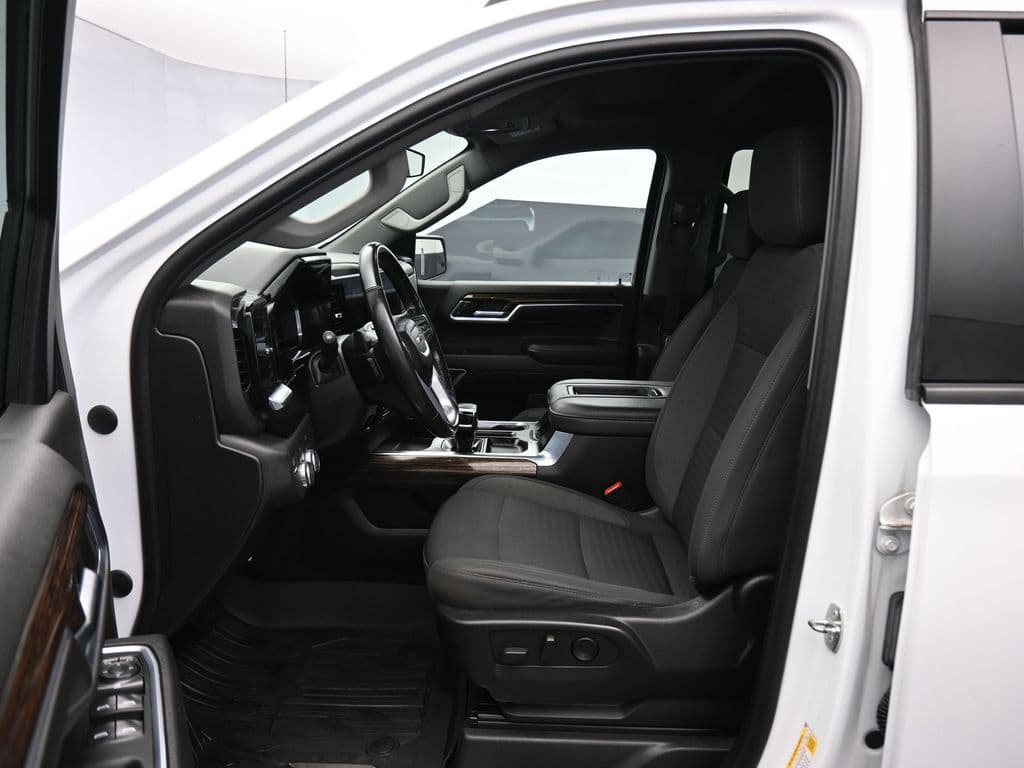 2022 GMC Sierra 1500 Elevation, photo 12 of 67